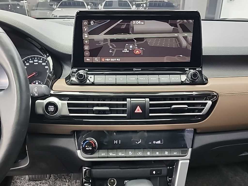 KIA Seltos - Vista 10