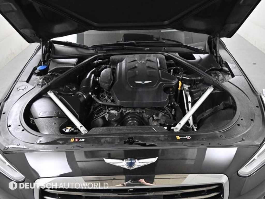 Genesis EQ900 - Vista 6