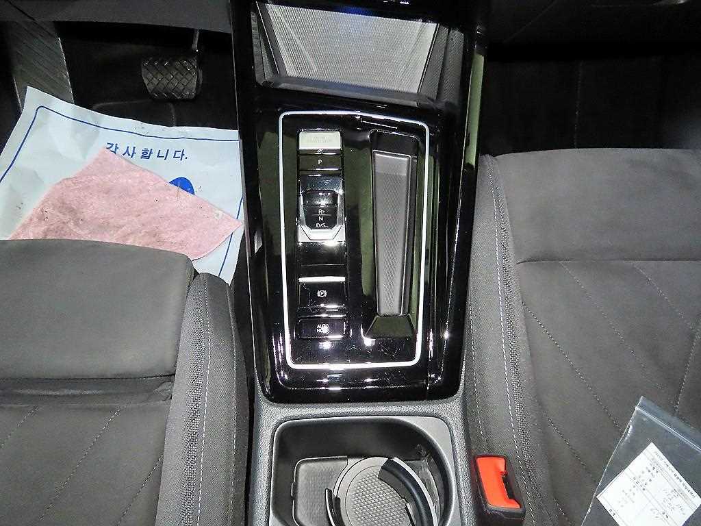 Volkswagen Golf - Vista 12