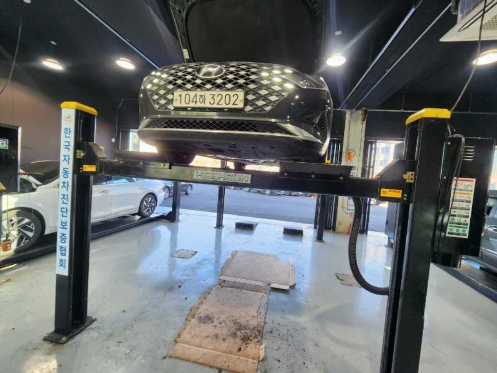 HYUNDAI Grandeur 2020 Negro - Importación desde Corea - HF Imports Iquique - Foto 1