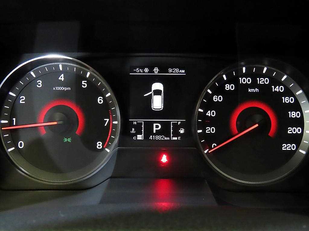 Ssangyong Tivoli - Vista 9