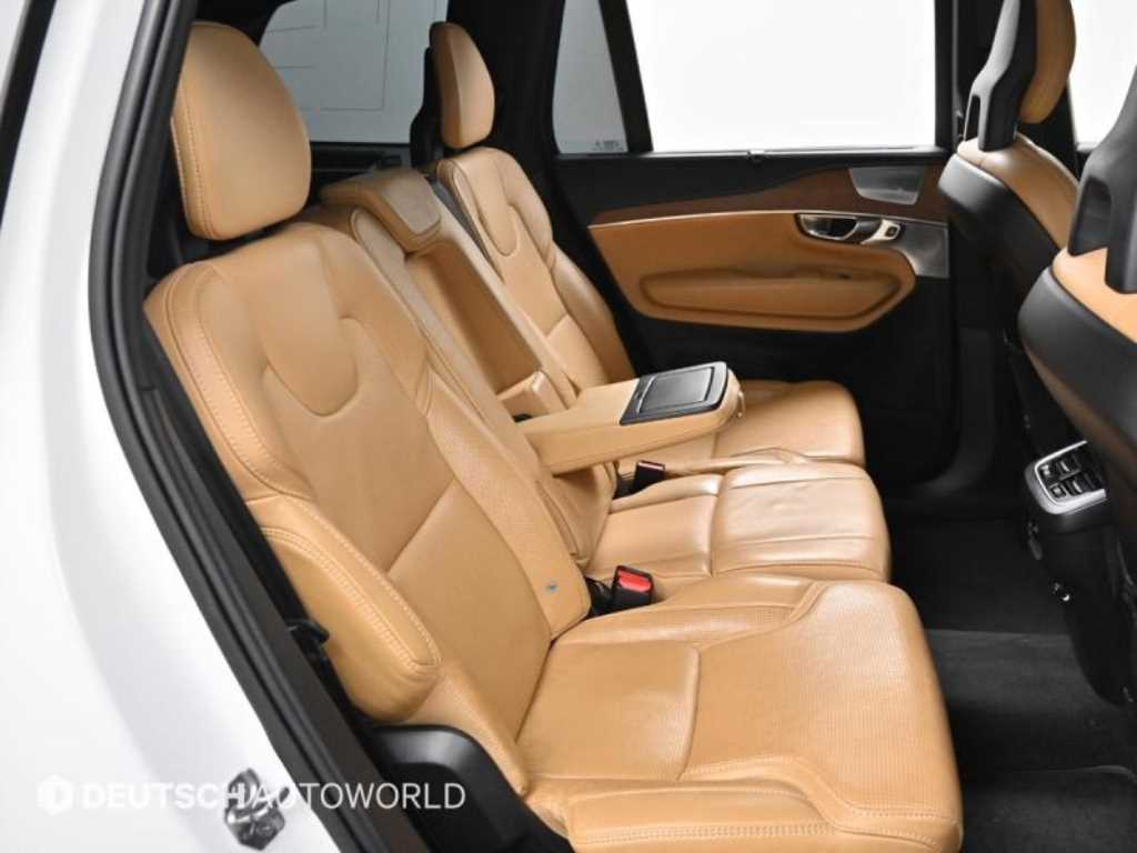 Volvo XC90 - Vista 12