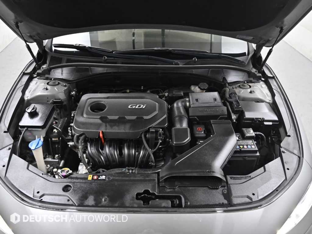 HYUNDAI Grandeur - Vista 7