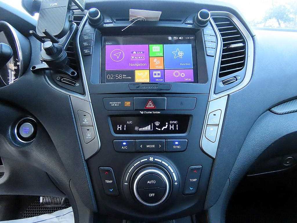 HYUNDAI Santa Fe - Vista 12