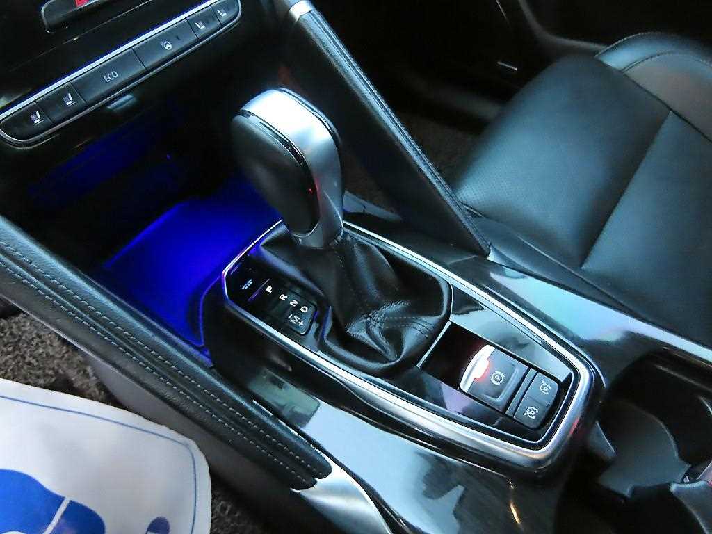 SAMSUNG QM6 - Vista 10