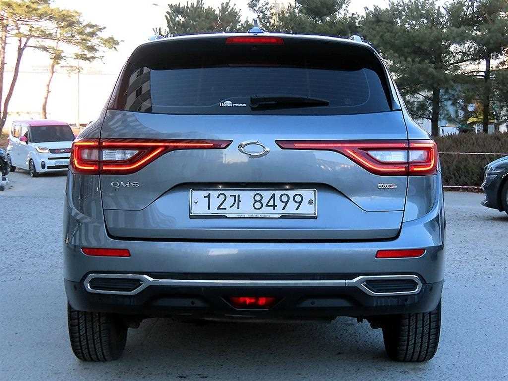 SAMSUNG QM6 - Vista 4