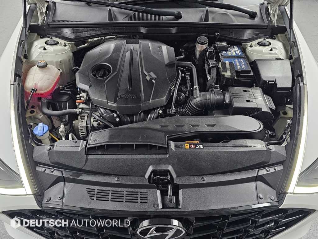 HYUNDAI Sonata - Vista 6