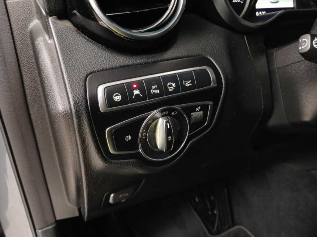 Mercedes Benz GLC Class - Vista 12