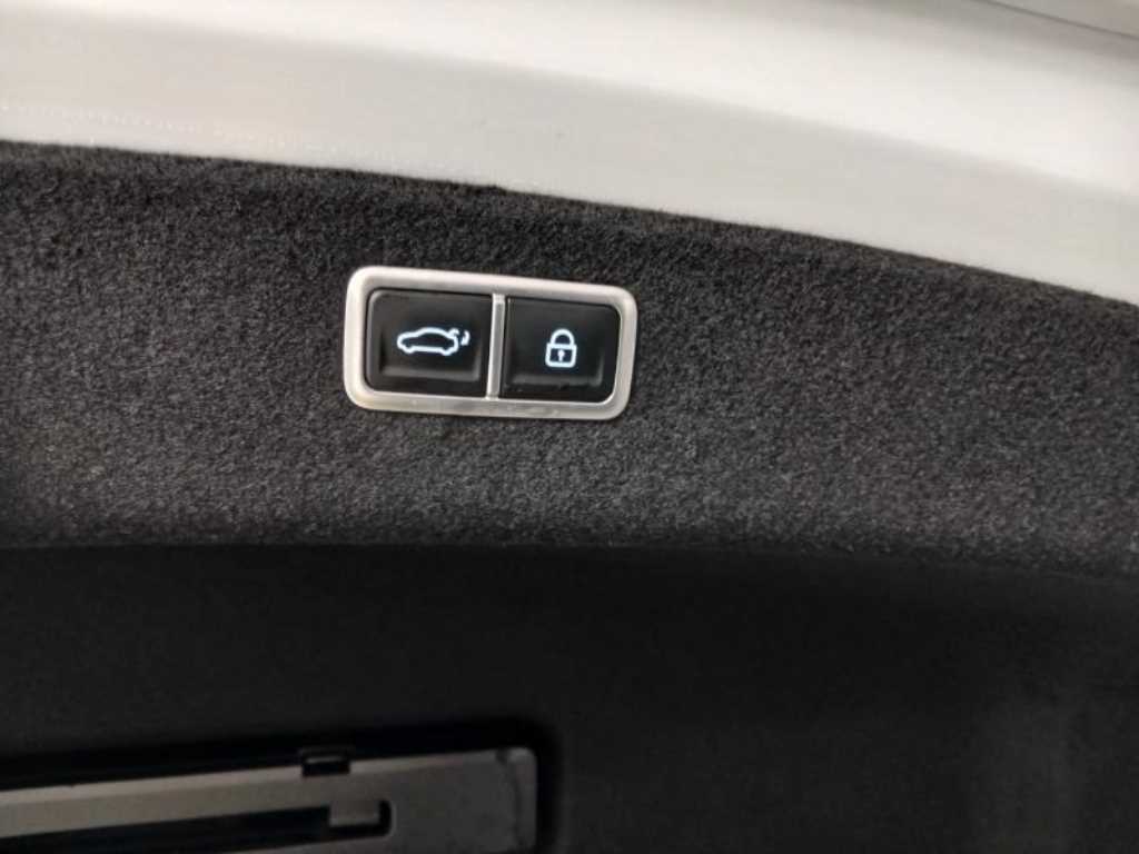 Genesis G80 2022 Blanco - Importación desde Corea - HF Imports Iquique - Foto 17