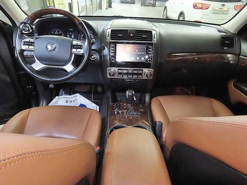 KIA Mohave - Vista 10