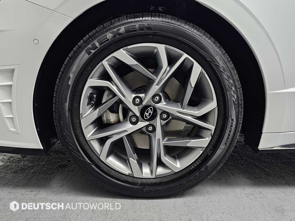 HYUNDAI Sonata - Vista 5