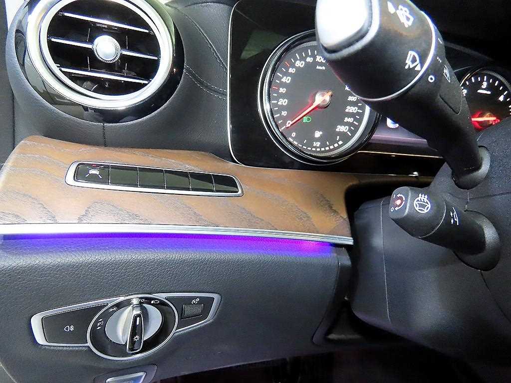 Mercedes Benz E class 2019 Blanco - Importación desde Corea - HF Imports Iquique - Foto 15