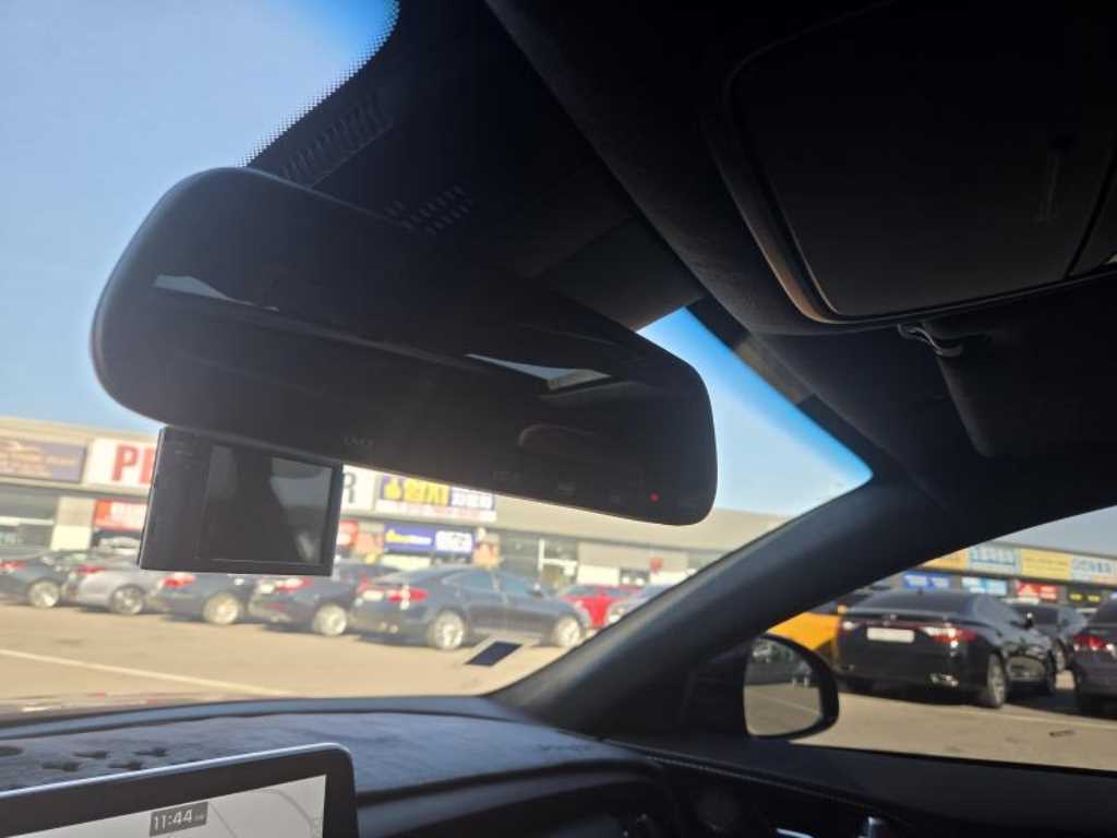 KIA Stinger - Vista 11