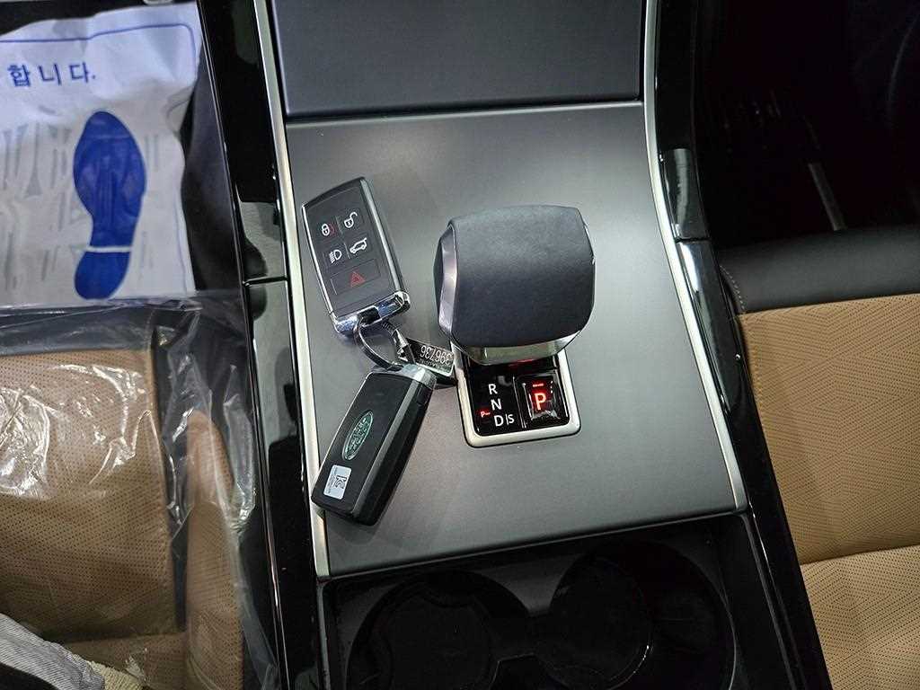 Land Rover Range Rover Bella - Vista 12