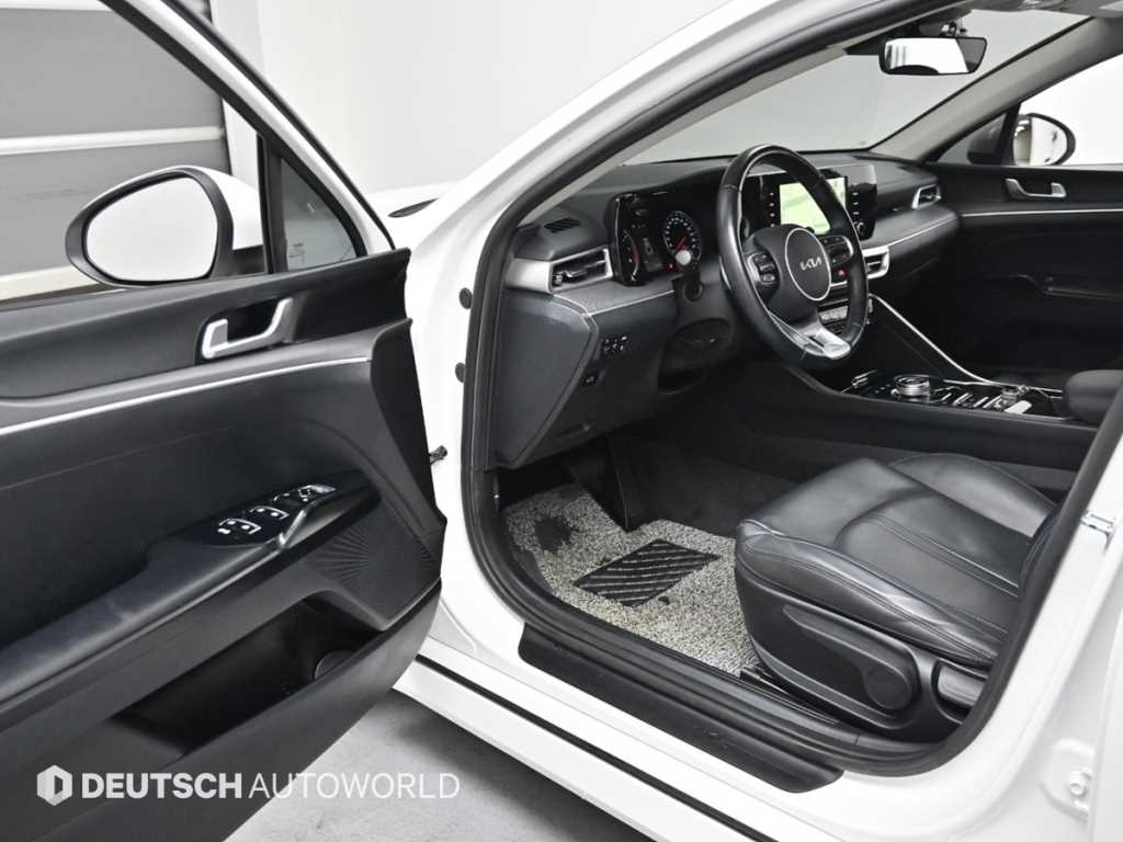 KIA K5 - Vista 11