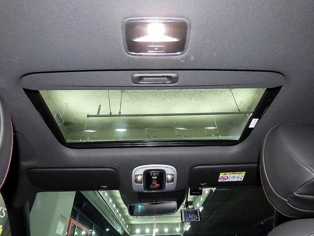 HYUNDAI Avante 2025 Blanco - Importación desde Corea - HF Imports Iquique - Foto 16