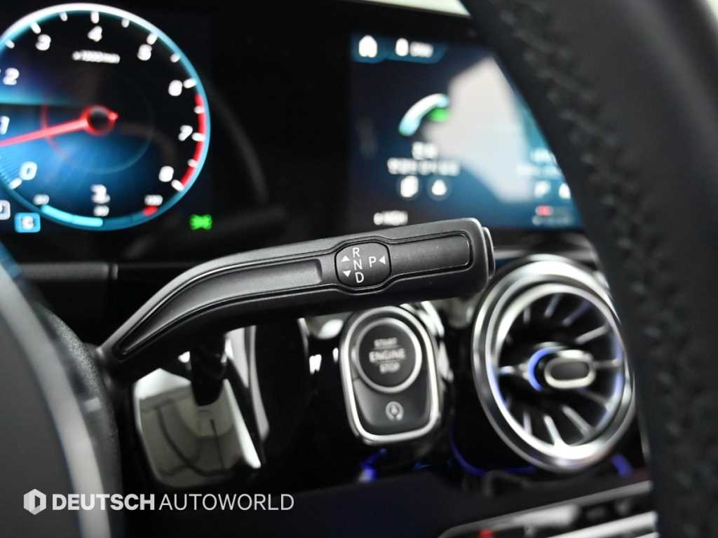 Mercedes Benz GLA Class - Vista 9