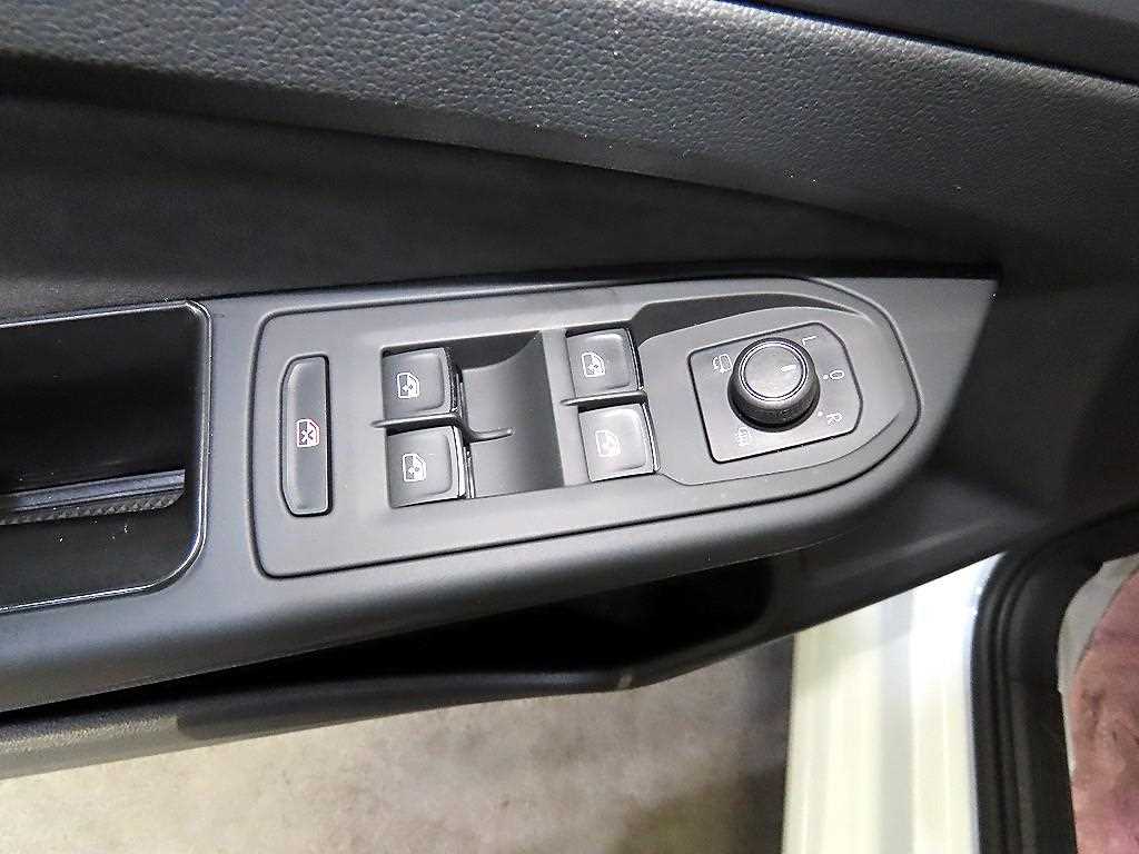 Volkswagen Golf 2023 - Importación desde Corea - HF Imports Iquique - Foto 13