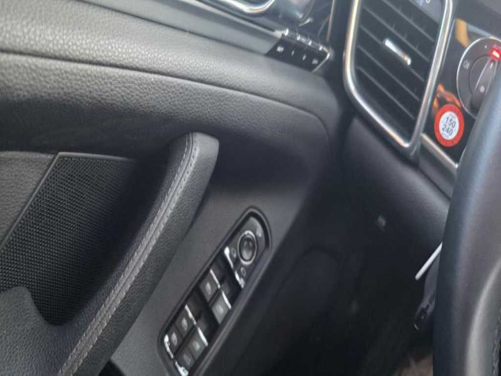 Porsche Panamera - Vista 10