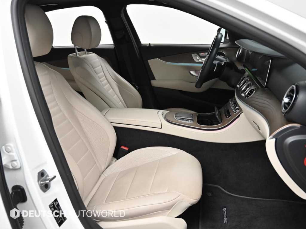 Mercedes Benz E class - Vista 10