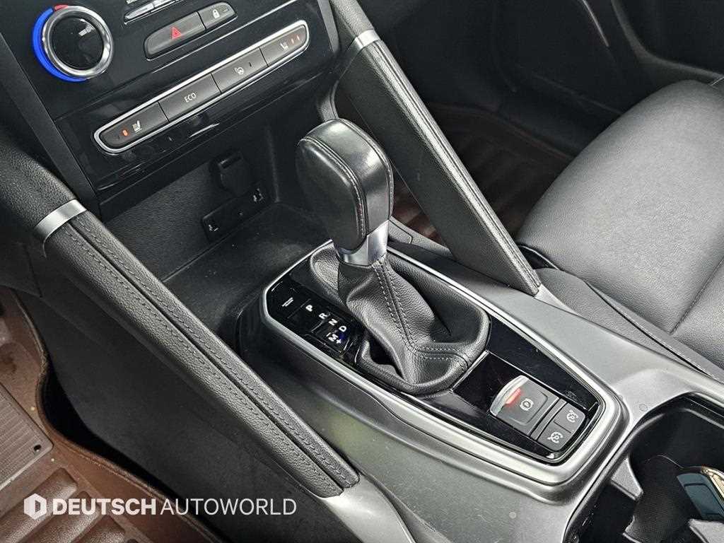 SAMSUNG QM6 - Vista 9