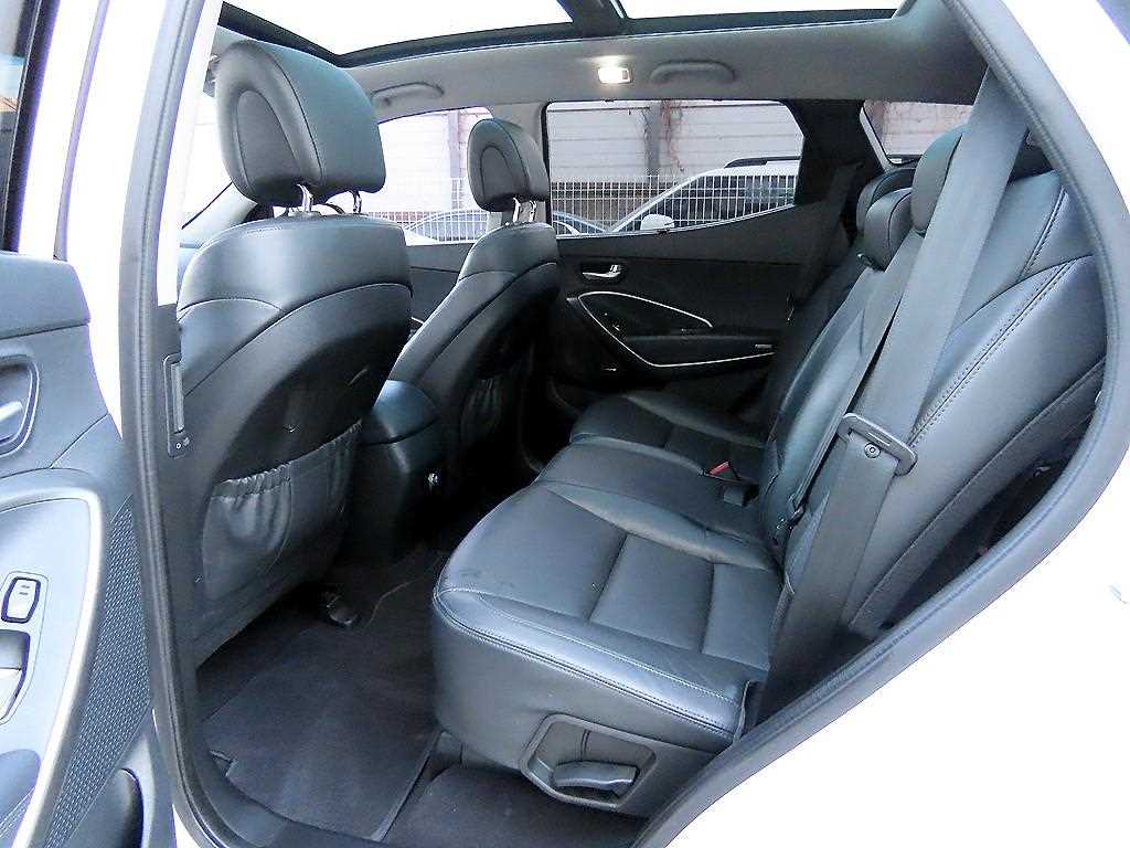 HYUNDAI Santa Fe - Vista 6