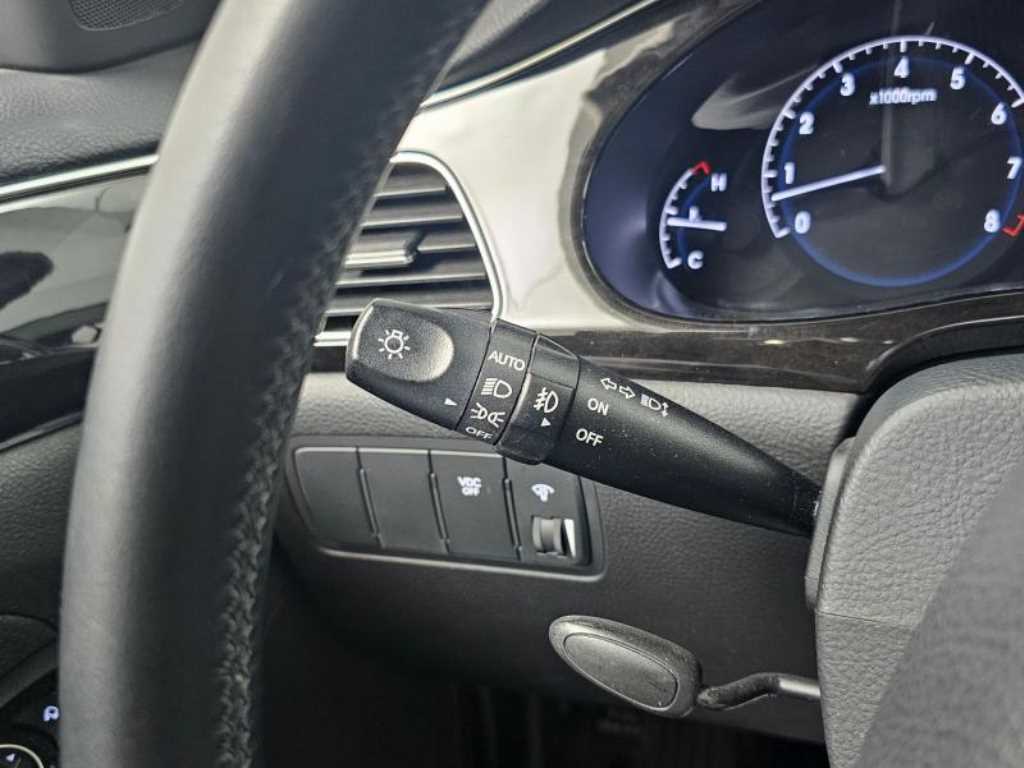 HYUNDAI Genesis 2014 Negro - Importación desde Corea - HF Imports Iquique - Foto 17