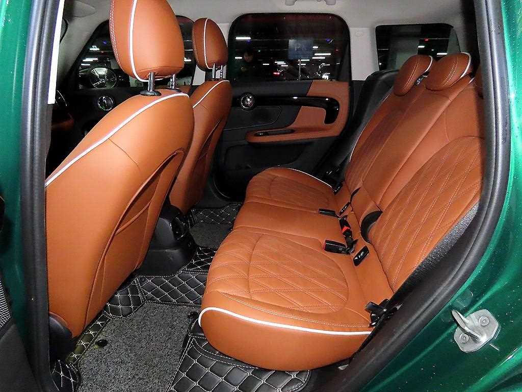 Mini Countryman - Vista 7