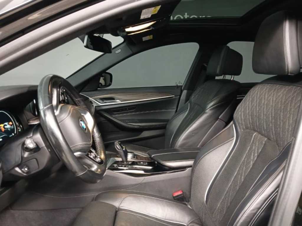 BMW 5 Series - Vista 7