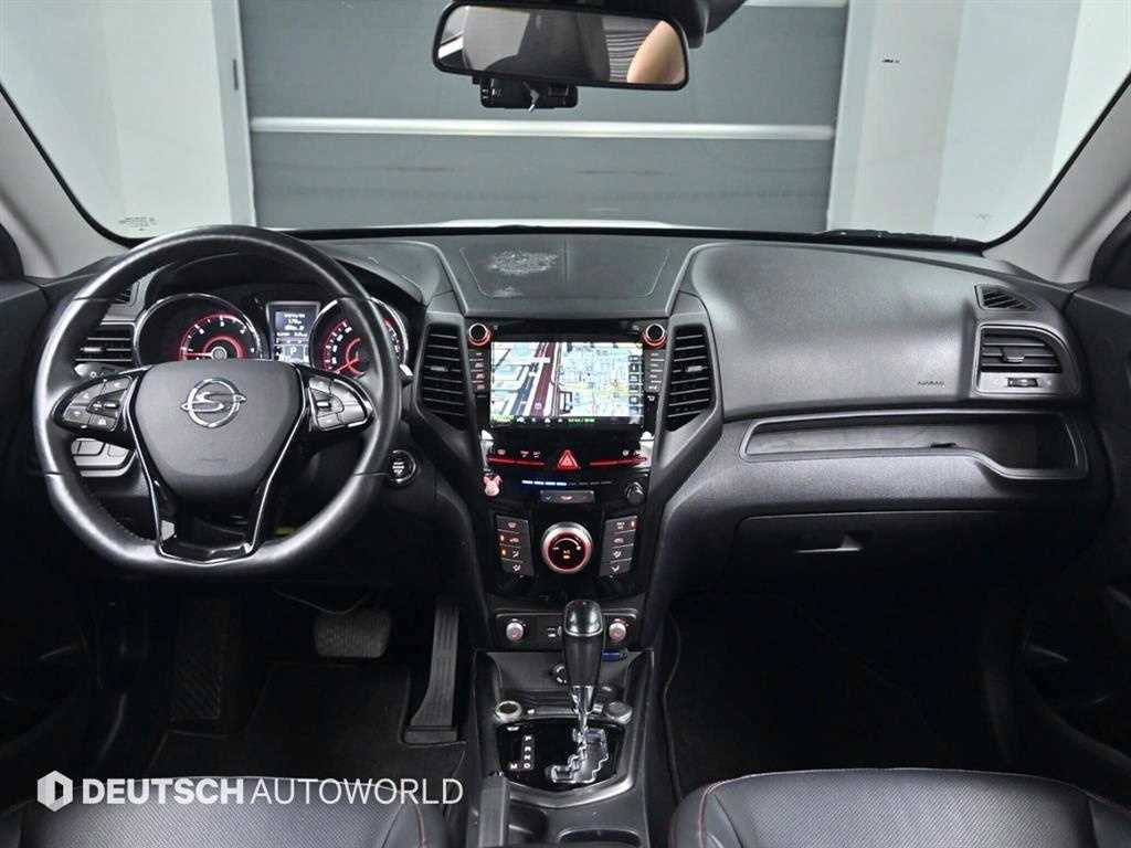 Ssangyong Tivoli - Vista 7