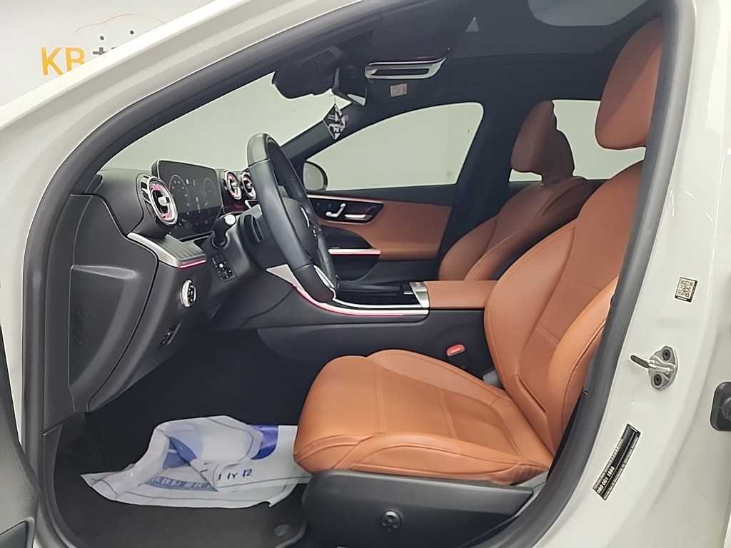 Mercedes Benz C Class - Vista 11