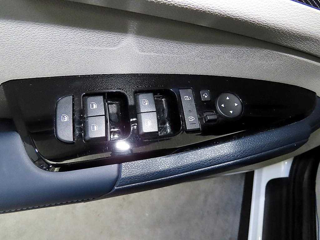 KIA Sportage 2023 Blanco - Importación desde Corea - HF Imports Iquique - Foto 13