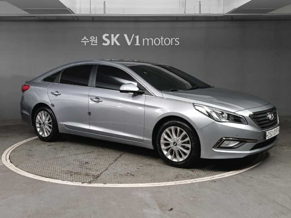 HYUNDAI Sonata - Vista 5