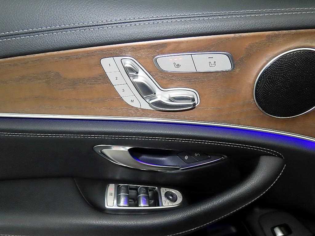 Mercedes Benz E class 2019 Blanco - Importación desde Corea - HF Imports Iquique - Foto 14