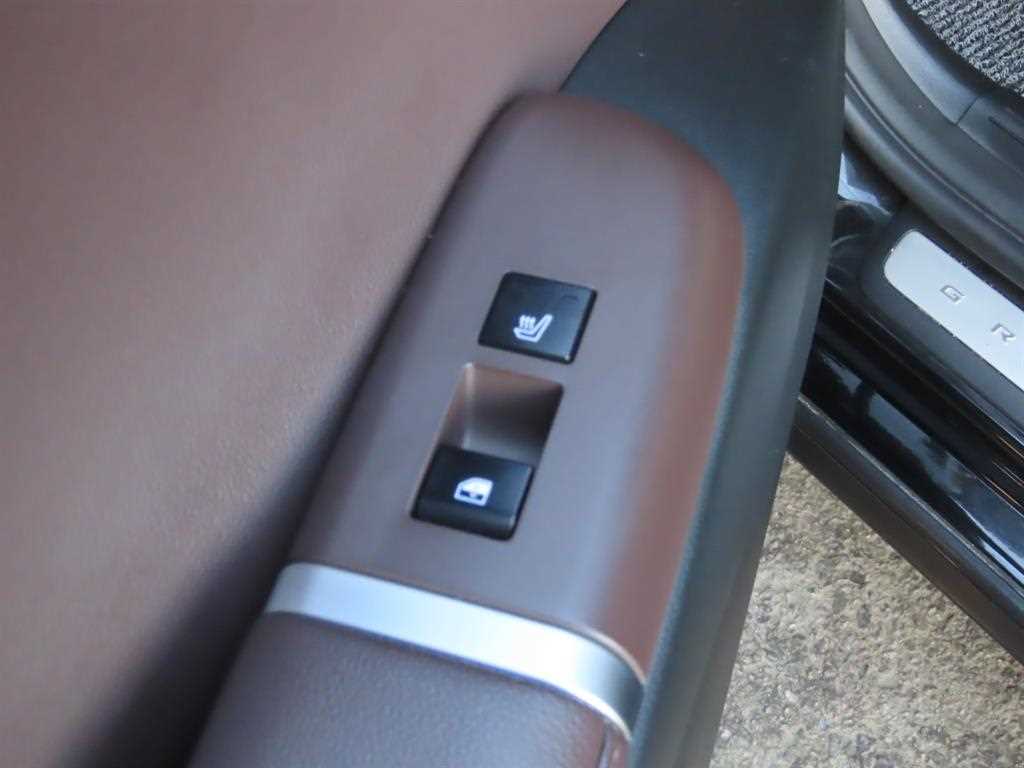 HYUNDAI Grandeur - Vista 6