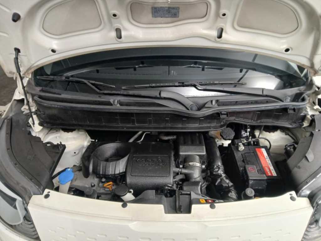 KIA Ray 2018 Blanco - Importación desde Corea - HF Imports Iquique - Foto 18