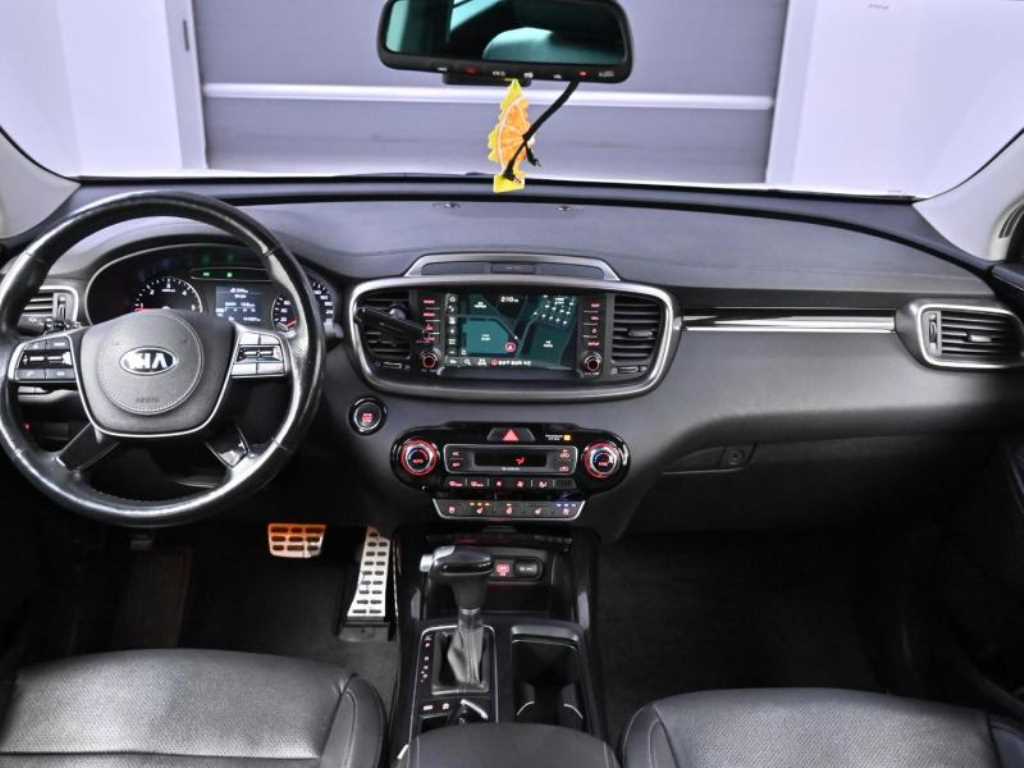 KIA Sorento - Vista 7