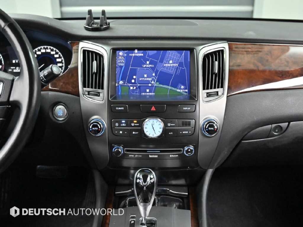 HYUNDAI Equus 2010 Negro - Importación desde Corea - HF Imports Iquique - Foto 14