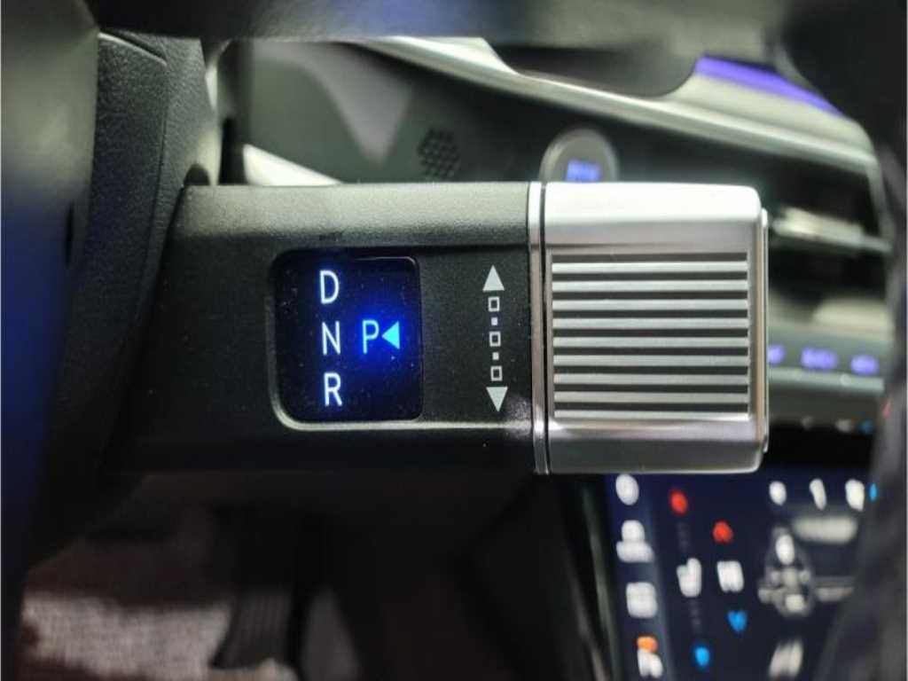 HYUNDAI Grandeur - Vista 8