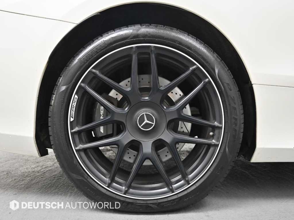 Mercedes Benz S Class - Vista 5