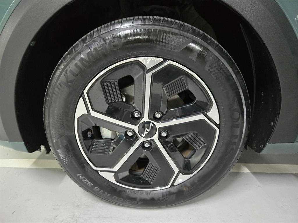 KIA Niro 2023 Verde - Importación desde Corea - HF Imports Iquique - Foto 18