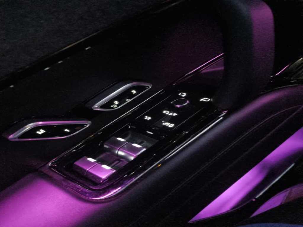 Land Rover Range Rover Sports - Vista 7