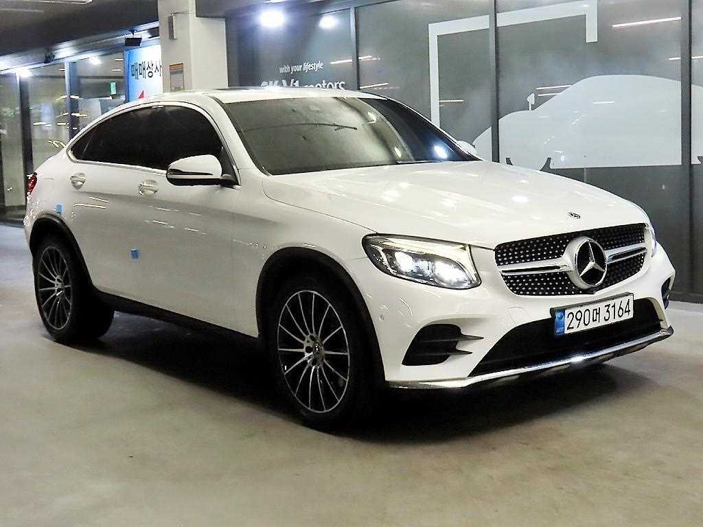 Mercedes Benz GLC Class 2019 Blanco - Importación desde Corea - HF Imports Iquique - Foto 1