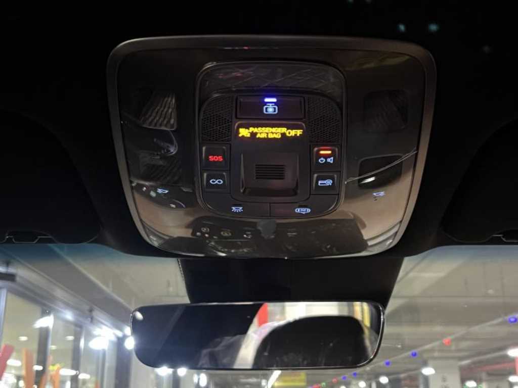 Genesis G80 - Vista 9