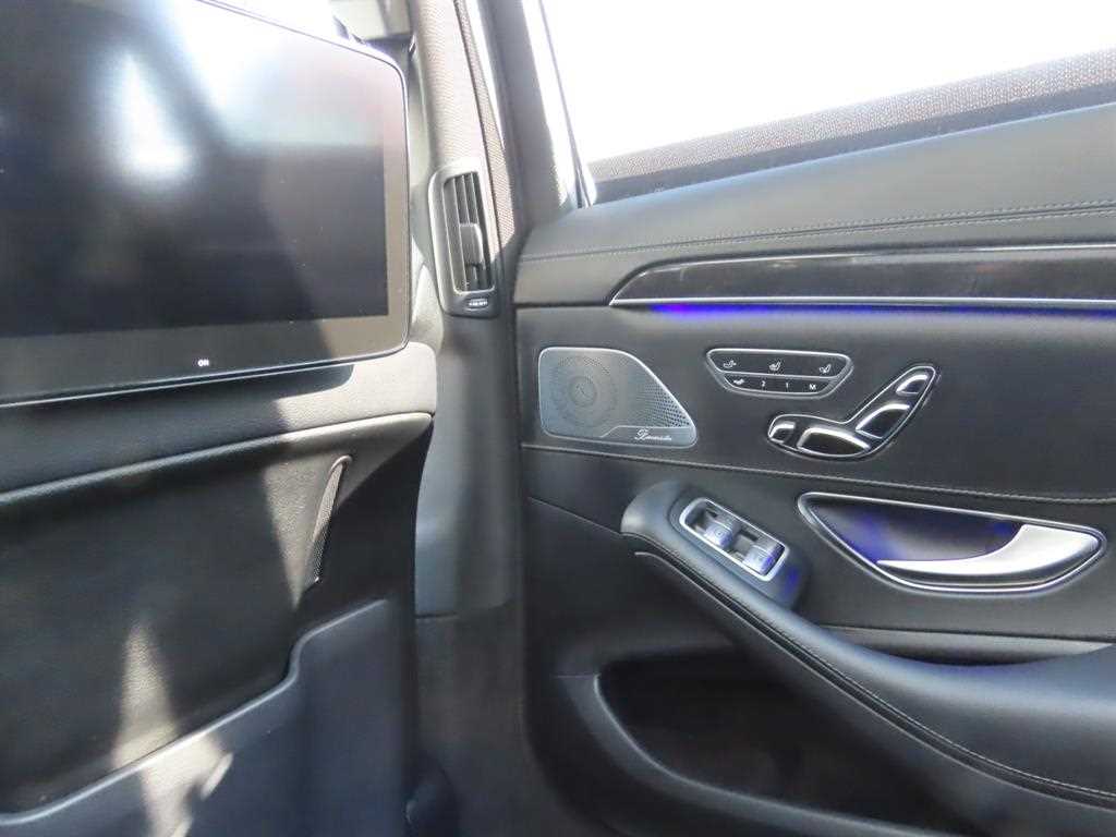 Mercedes Benz S Class - Vista 7