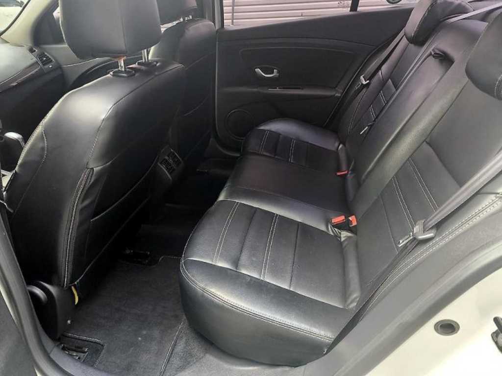 SAMSUNG SM3 - Vista 8