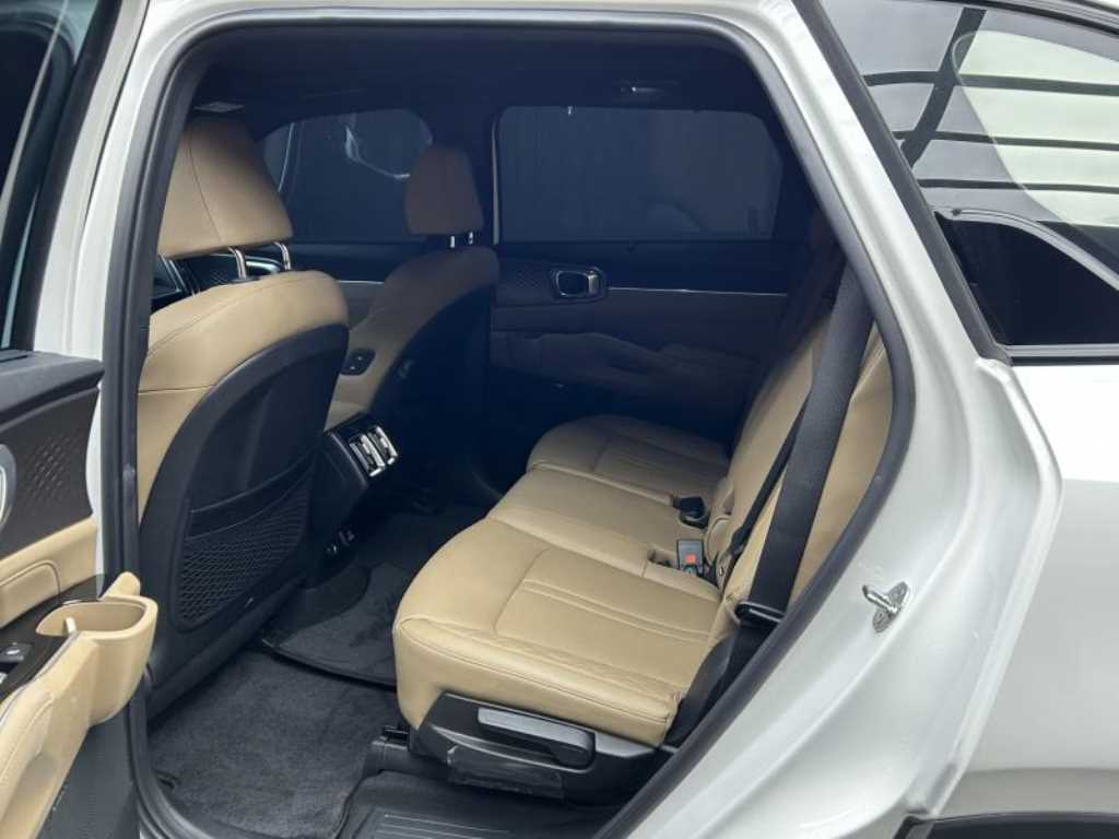 KIA Sorento - Vista 7