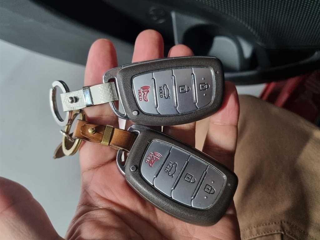 HYUNDAI Avante - Vista 12