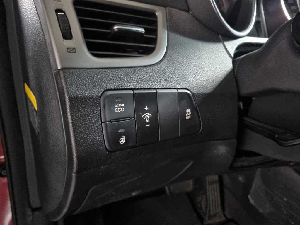 HYUNDAI Avante - Vista 9