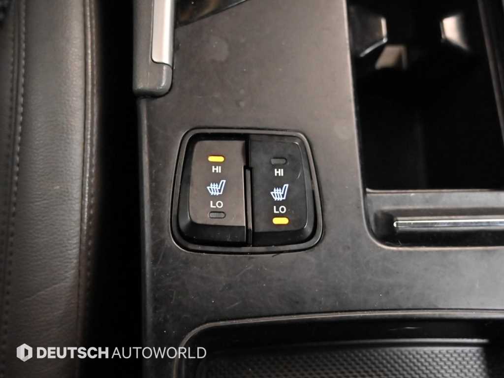 HYUNDAI Sonata - Vista 4